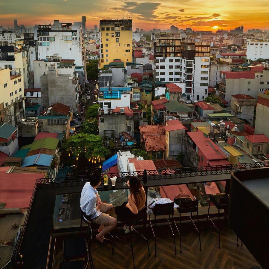 Light House & Rooftop Hanoi Exterior photo