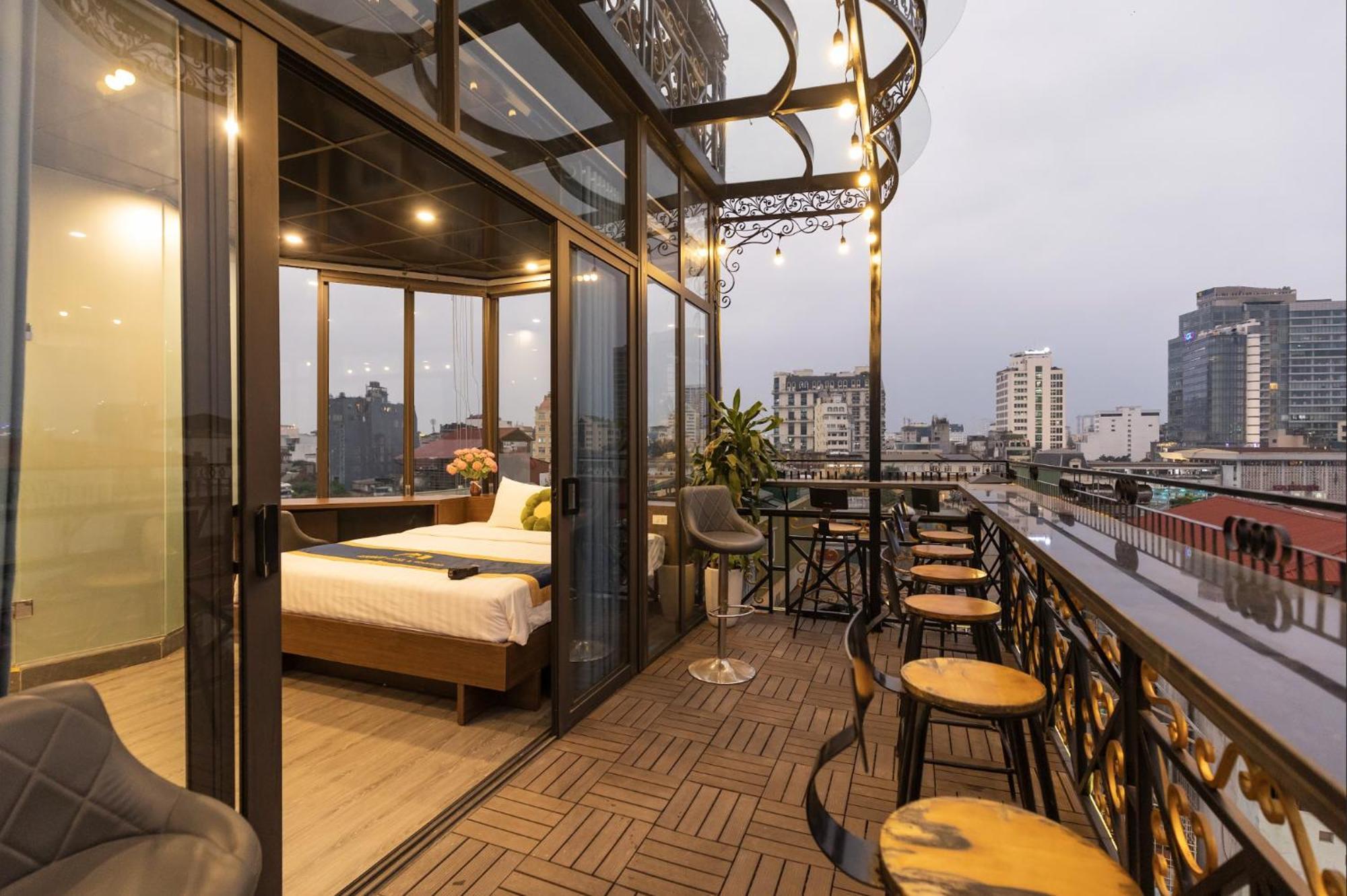 Light House & Rooftop Hanoi Exterior photo